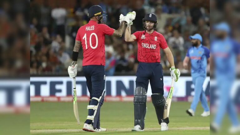 India lost against England in semifinal