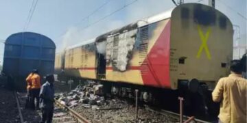 Nashik train fire